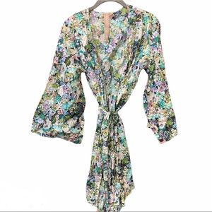 Floral Bride Bridesmaids Robe-Plum Pretty Sugar